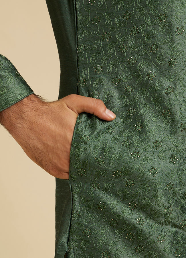 Manyavar Men Forest Green Sequinned Embroidered Bel Buti Patterned Kurta Set