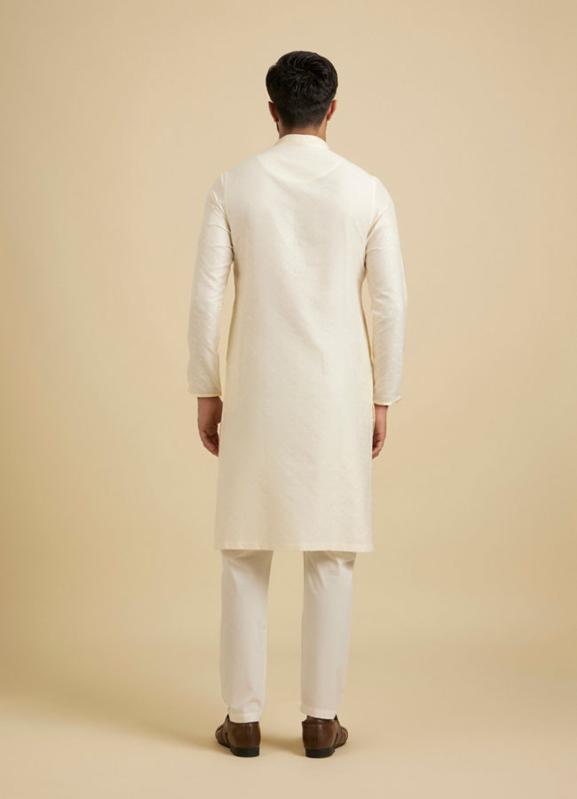 Manyavar Men Off White Self Embossed Kurta Set image number 5