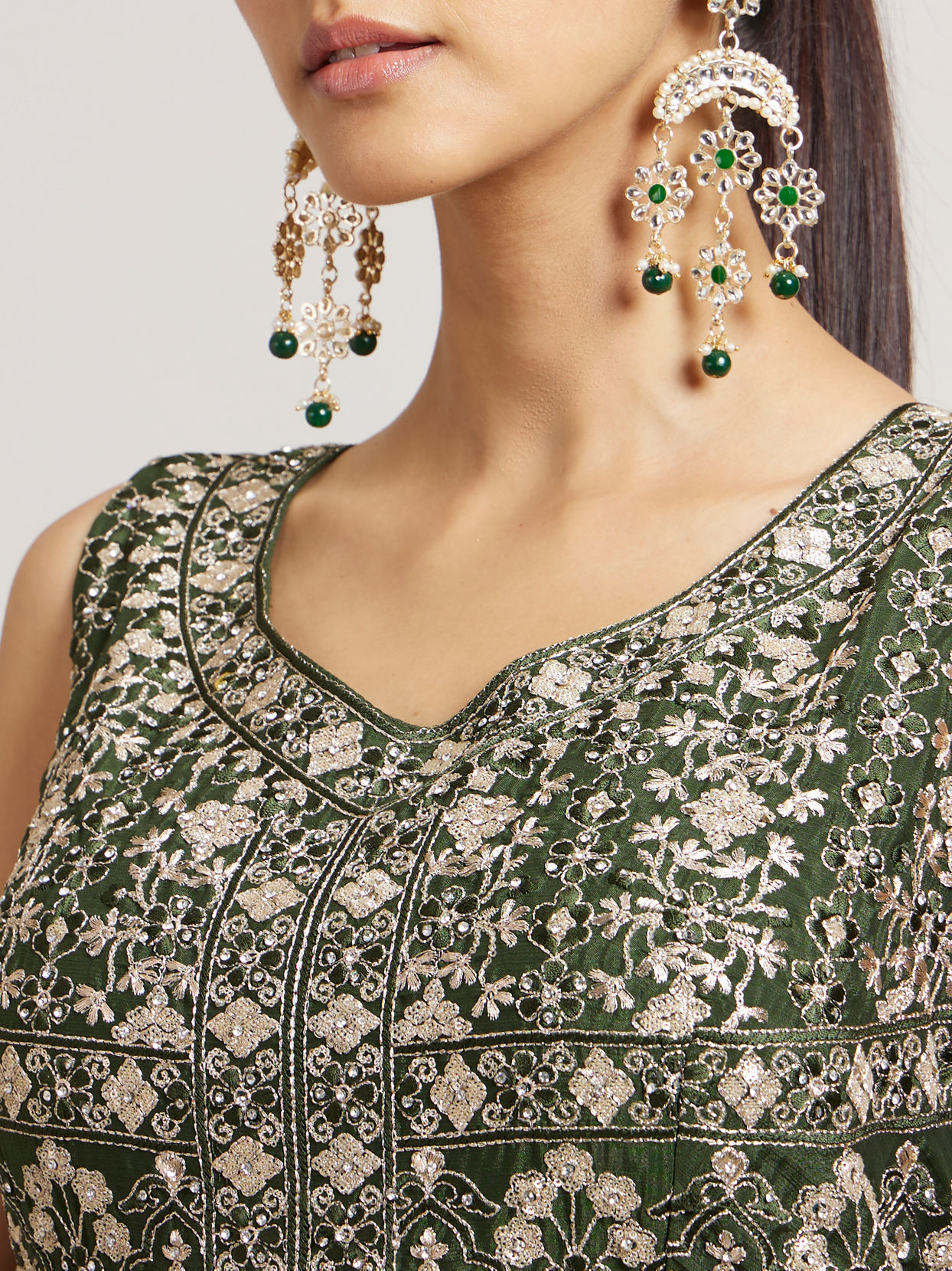 Mohey Women Bottle Green Floral Embroidered Anarkali Suit Set with Mirror Work