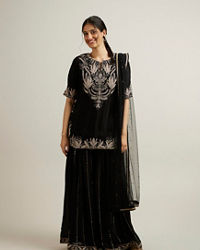 Mohey Women Black Floral Embroidered Sequinned Palazzo Suit