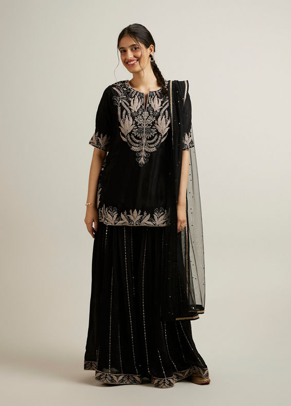 Mohey Women Black Floral Embroidered Sequinned Palazzo Suit