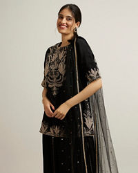 Mohey Women Black Floral Embroidered Sequinned Palazzo Suit