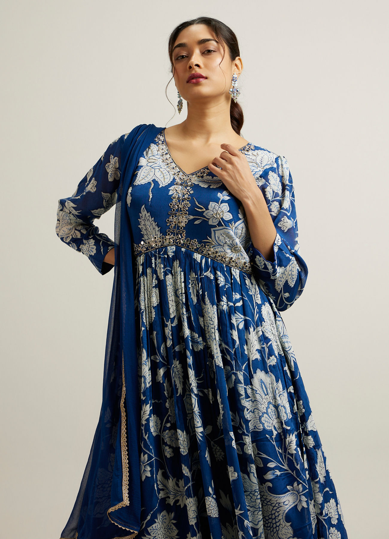 Mohey Women Blue Chinon Hand Embroidered Anarkali Suit