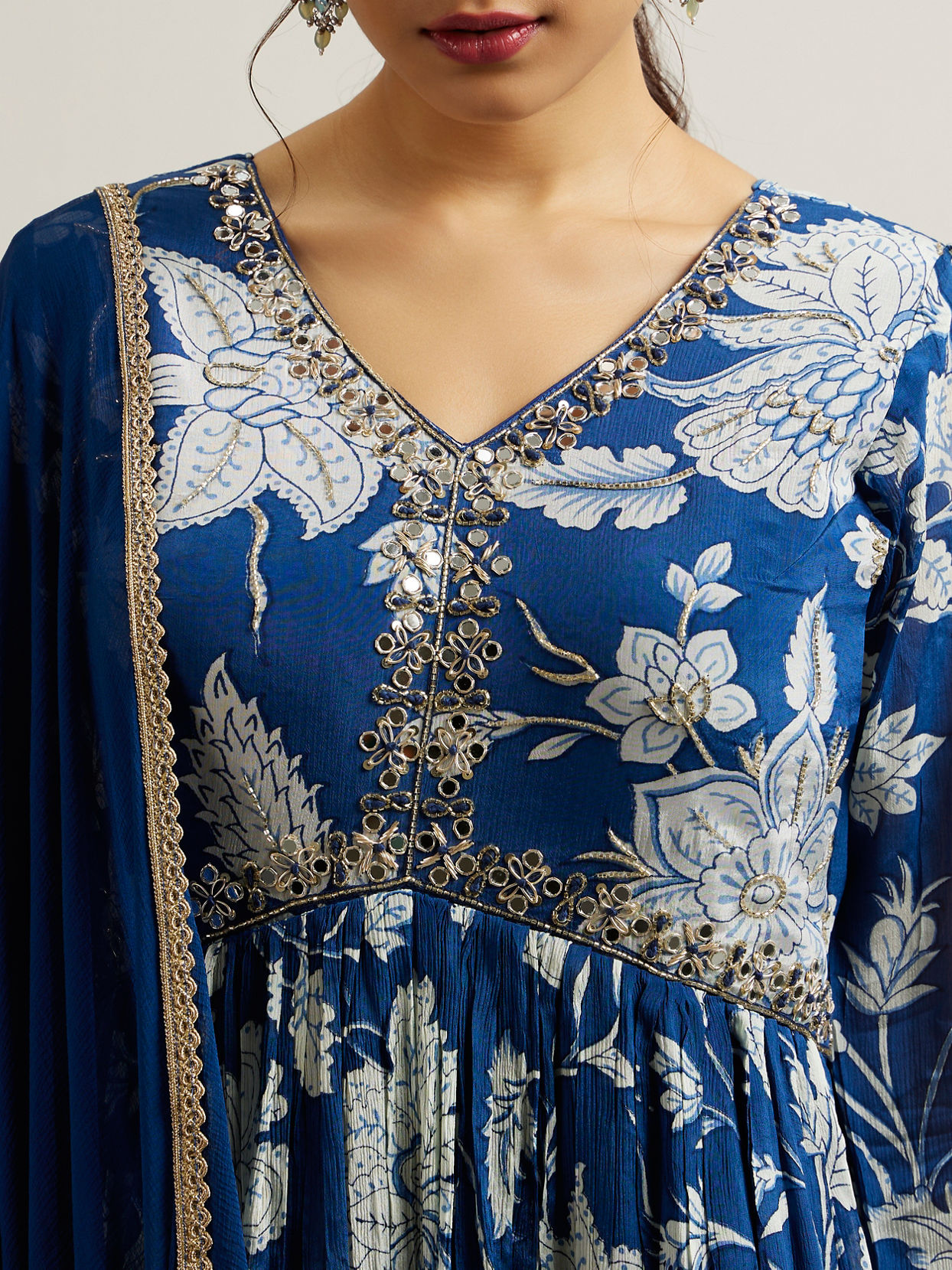 Mohey Women Blue Chinon Hand Embroidered Anarkali Suit