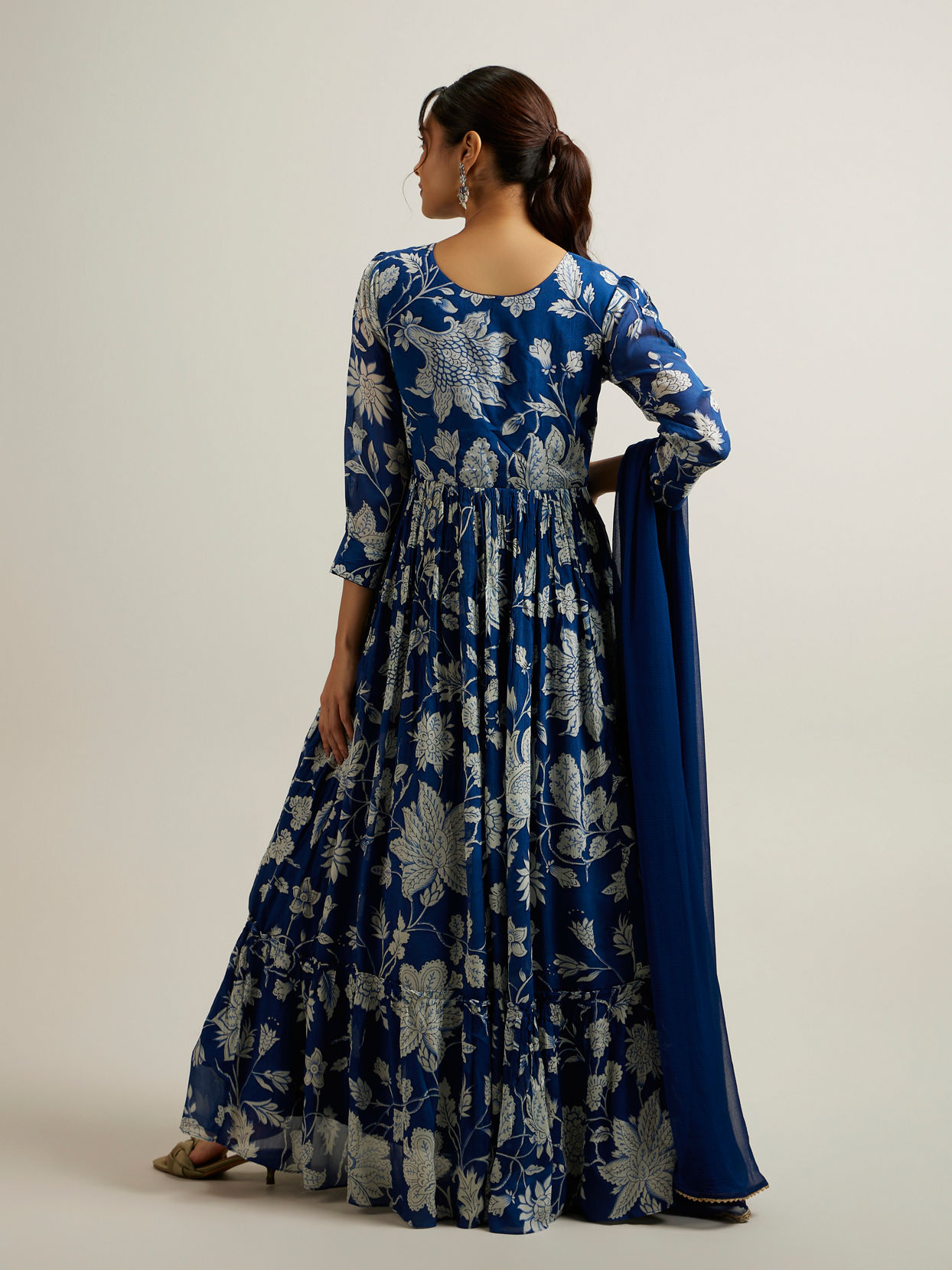 Mohey Women Blue Chinon Hand Embroidered Anarkali Suit
