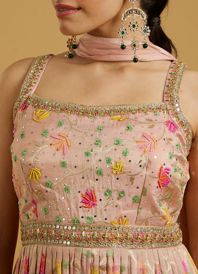 Mohey Women Ethereal Light Pink Stitched Suit image number 3