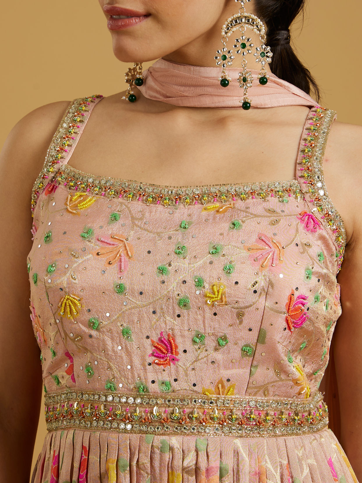 Mohey Women Ethereal Light Pink Stitched Suit image number 3