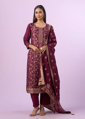 Mohey Women Graceful Wine Straight Suit