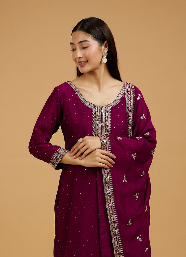 Mohey Women Elegant Wine Silk Straight Suit