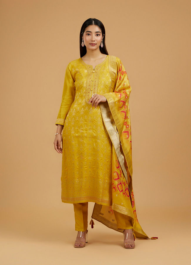 Mohey Women Mustard Straight Suit