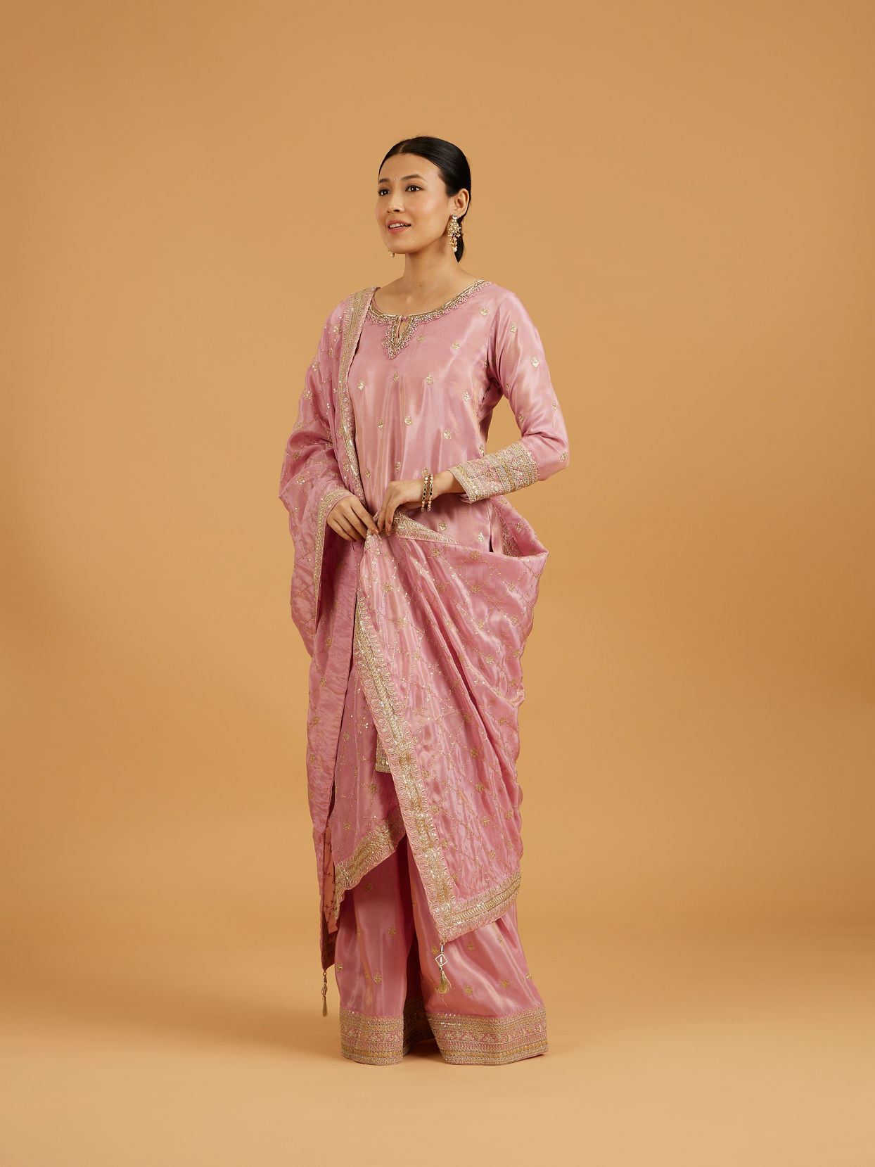 Mohey Women Pink Enchantment Stitched Suit image number 2