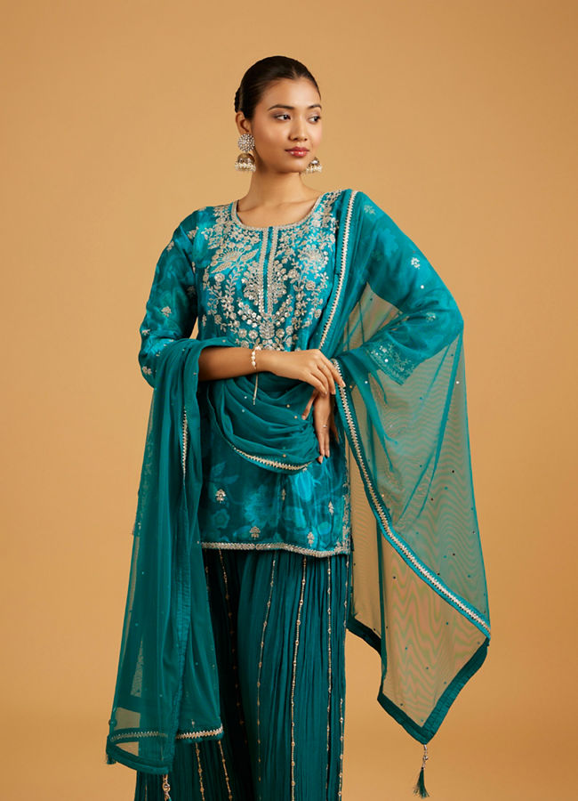 Mohey Women Teal Blue Floral Printed Suit Set with Zari Embellished Neckline
