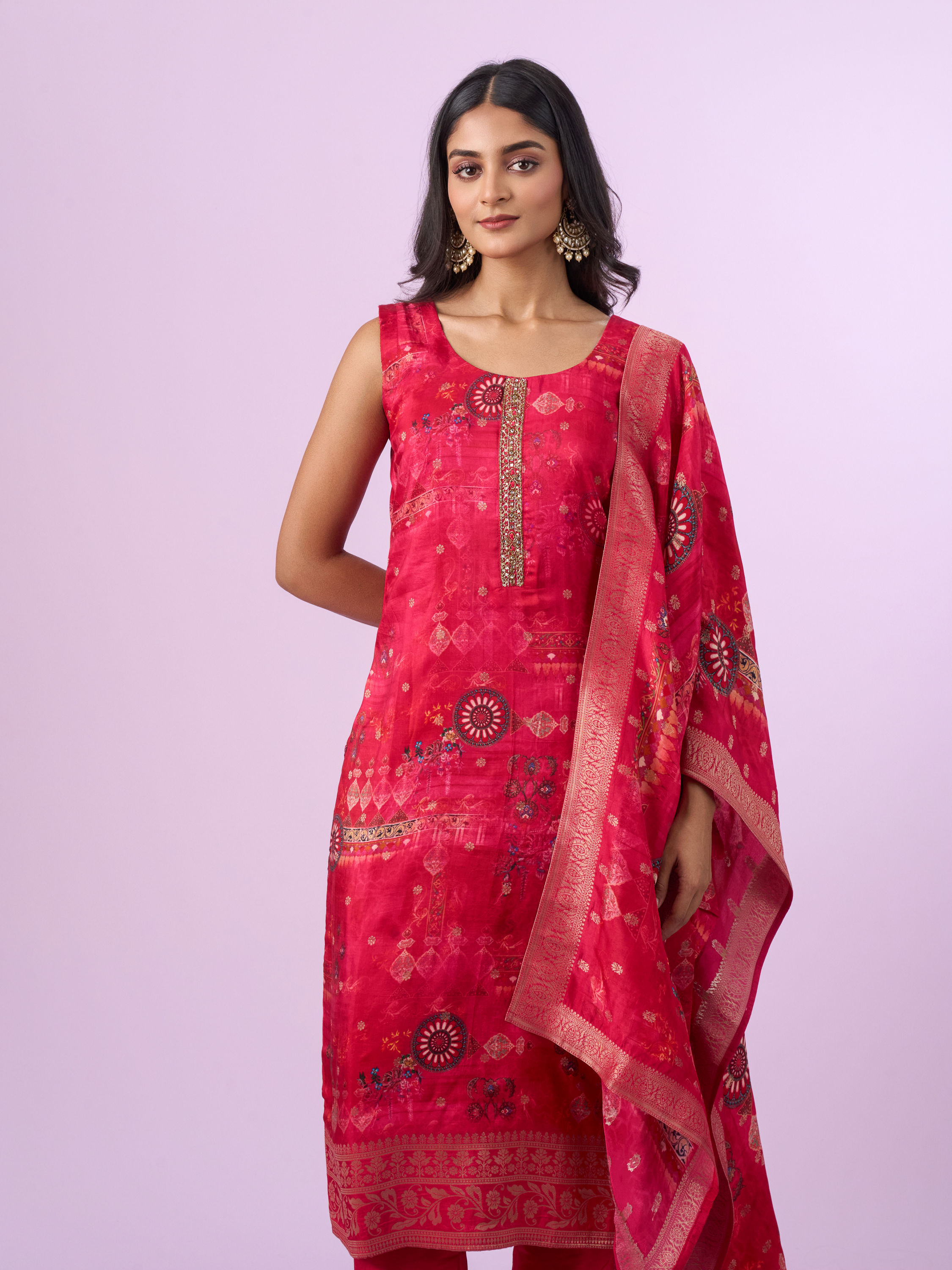 Mohey Women Elegant Rani Pink Stitched Suit