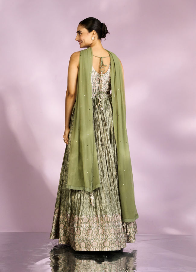 Mohey Women Emerald Green Enchantment Anarkali Suit