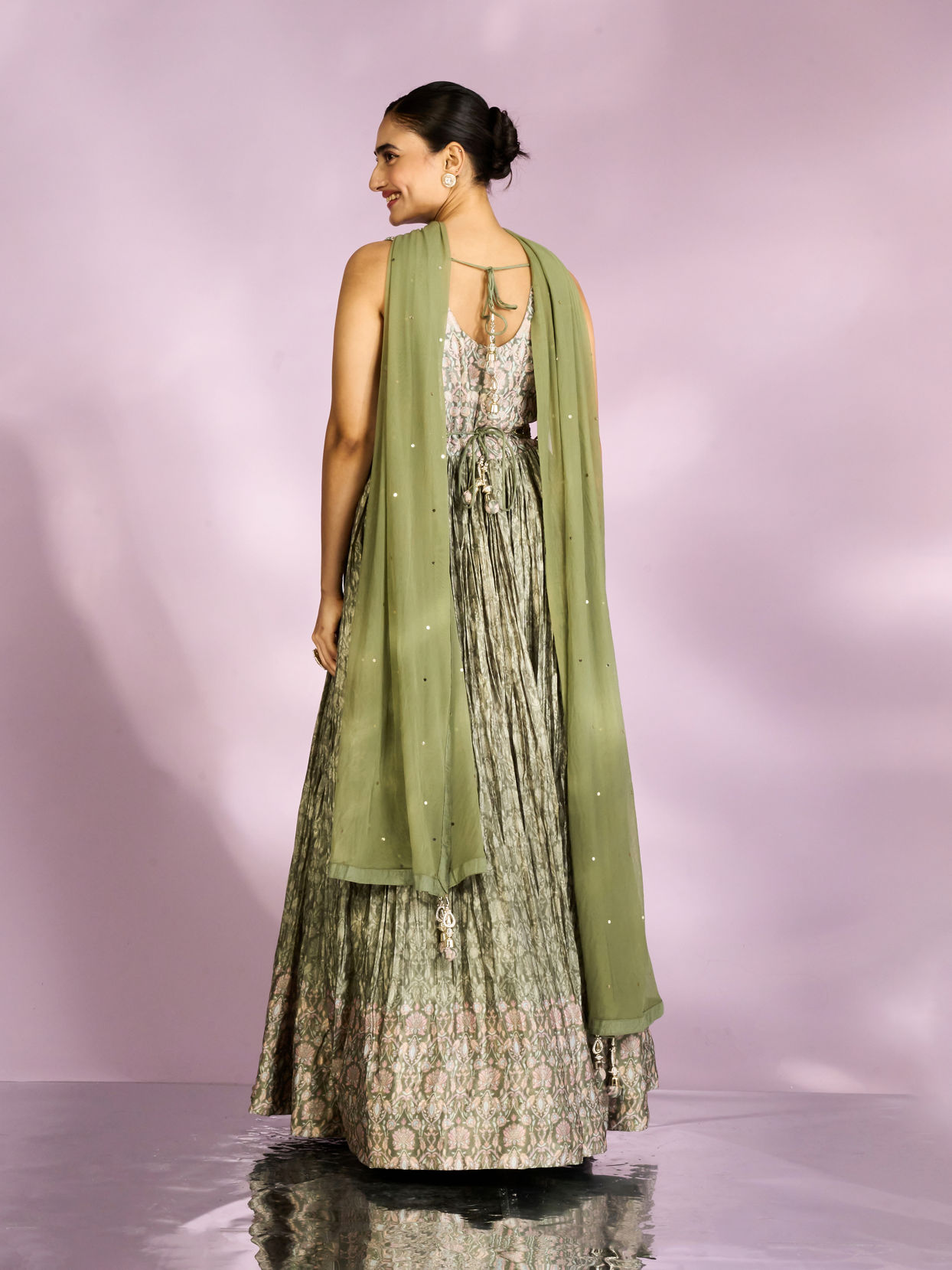 Mohey Women Emerald Green Enchantment Anarkali Suit