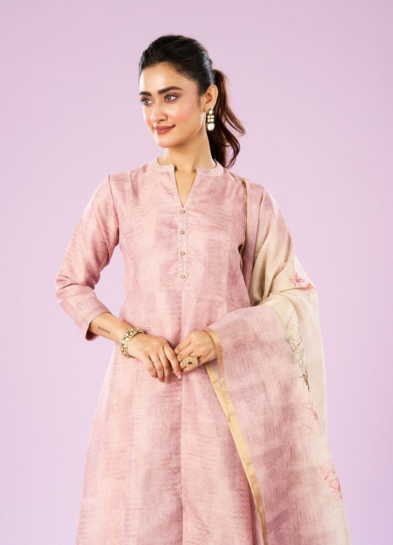 Mohey Women Elegant Light Pink Anarkali Suit