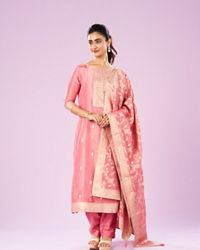 Mohey Women Pristine Pink Artistry Straight Suit