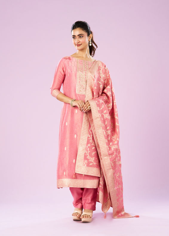 Mohey Women Pristine Pink Artistry Straight Suit