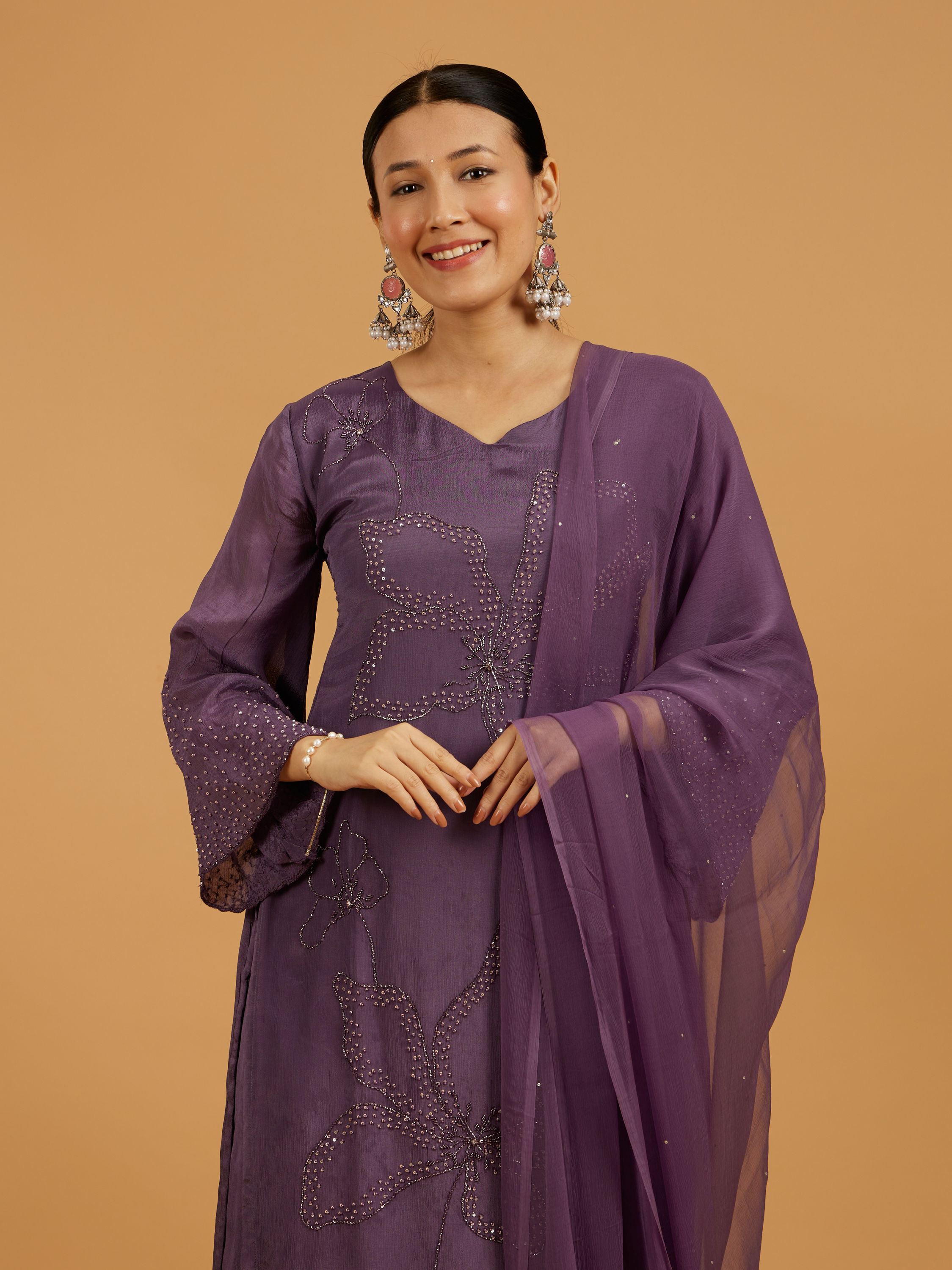 Mohey Women Exquisite Purple Stitched Suit