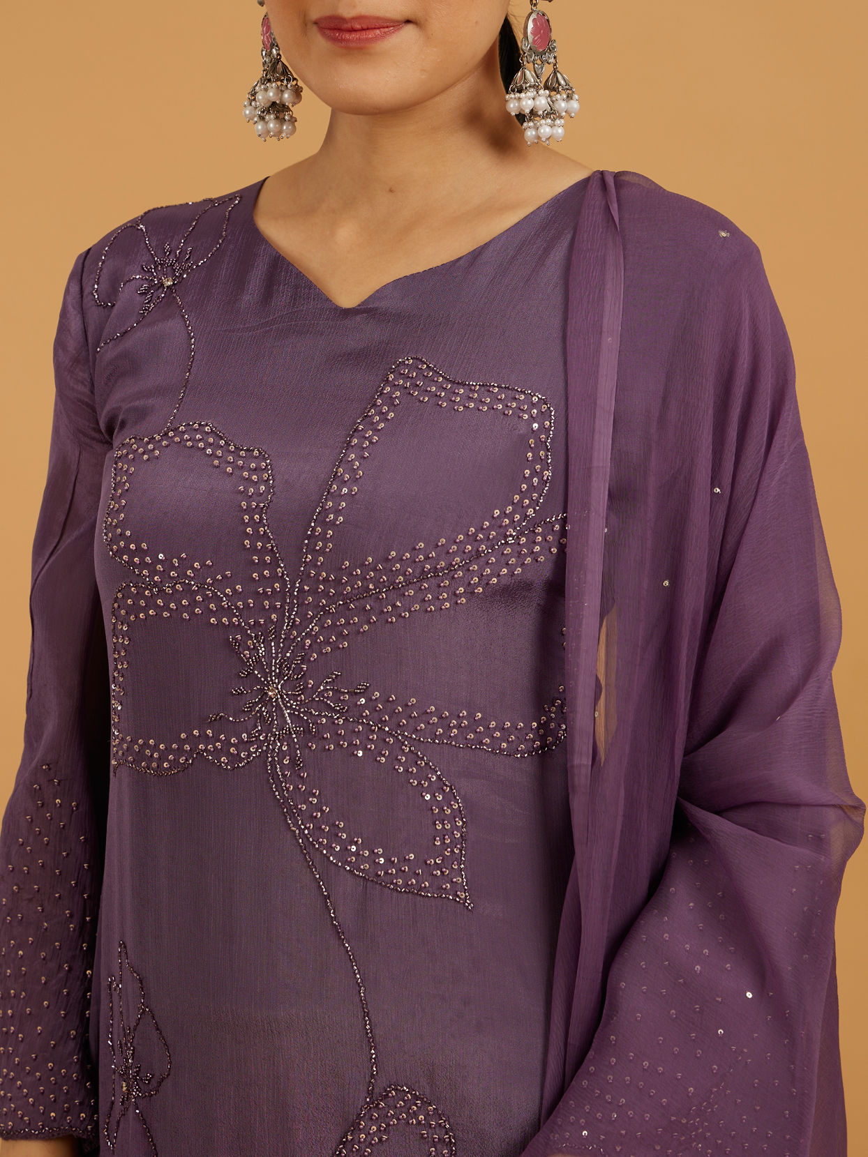 Mohey Women Exquisite Purple Stitched Suit image number 3