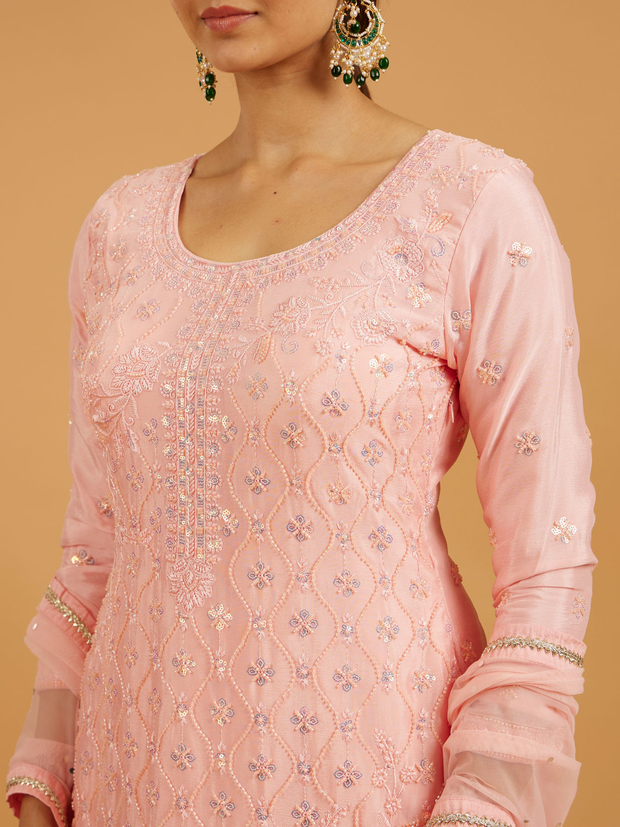 Mohey Women Light Pink Ogee Patterned Floral Embroidered Suit Set