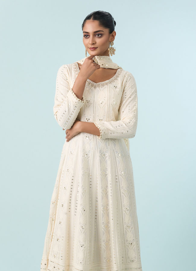 Mohey Women Glittering Georgette Cream Anarkali Suit