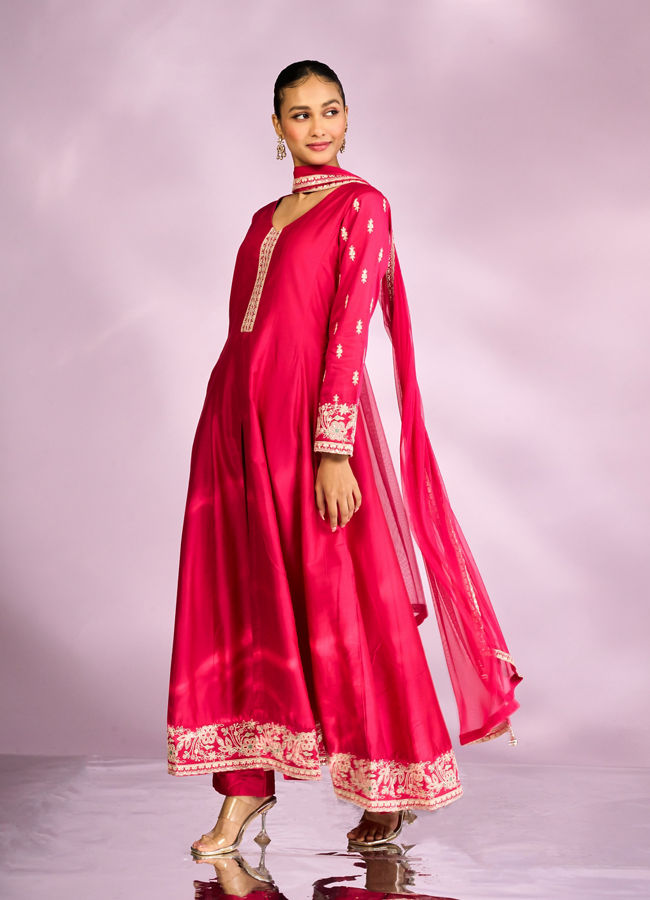 Mohey Women Royal Rani Pink Anarkali Suit