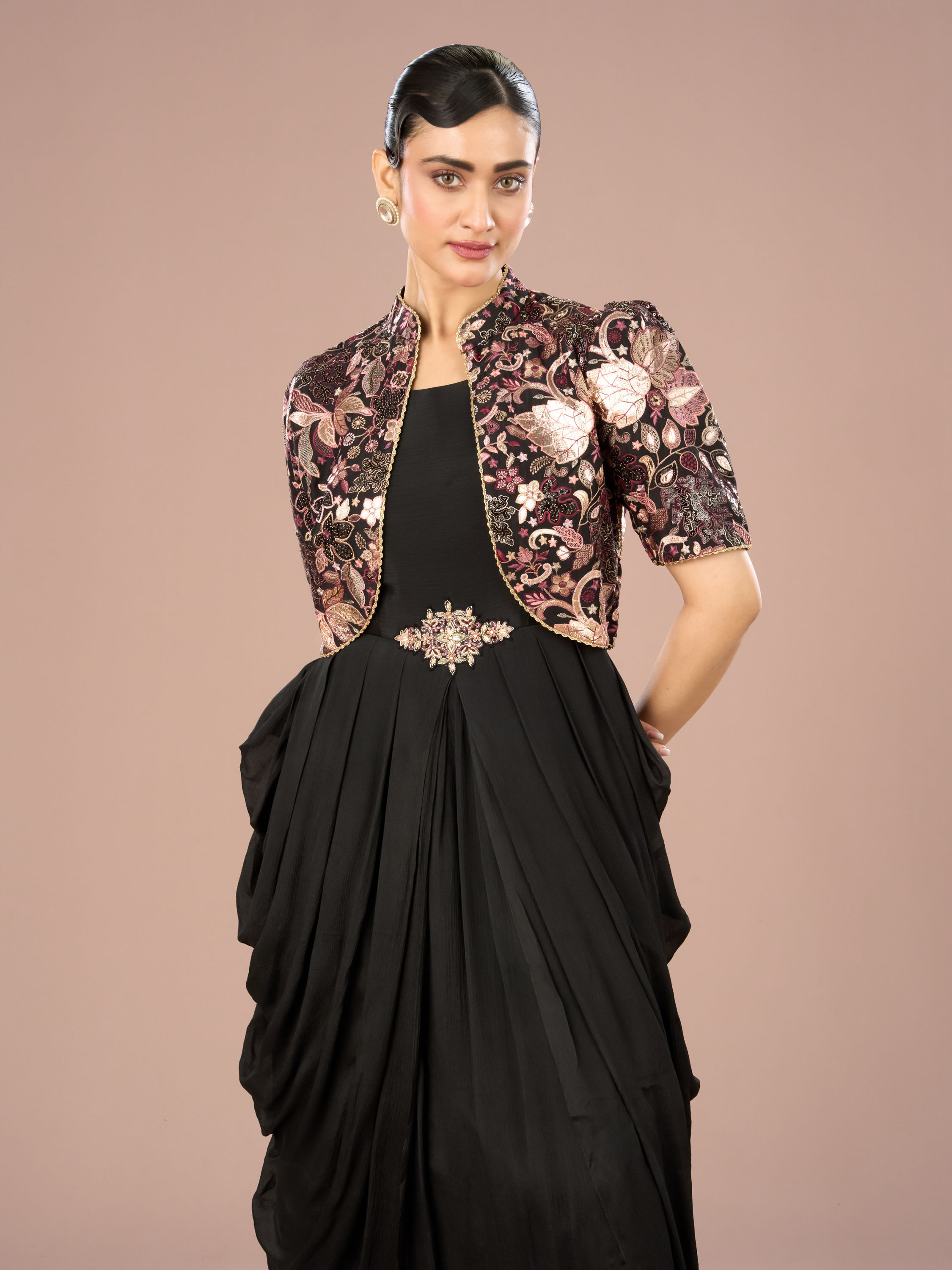 Mohey Women Black Majesty Indo Western