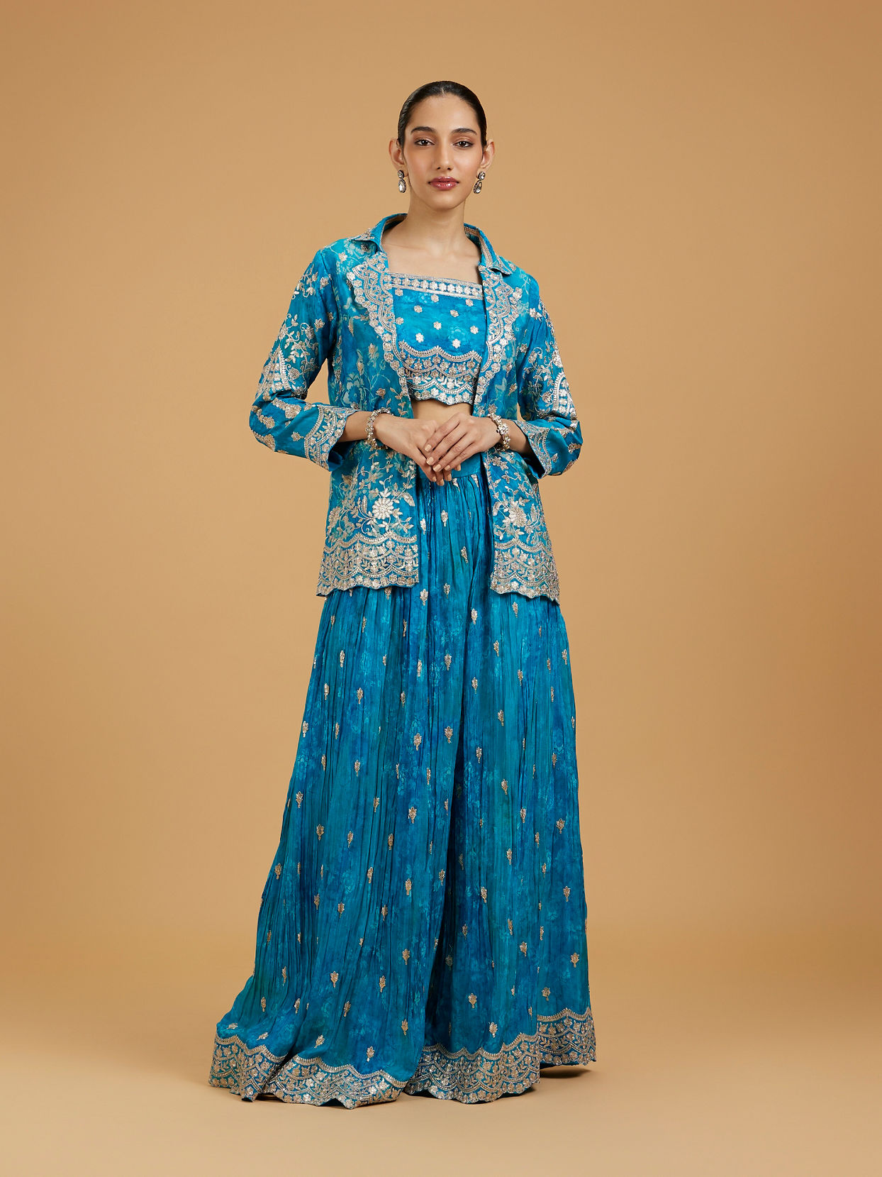 Mohey Women Elegant Rama Green Indo Western Set