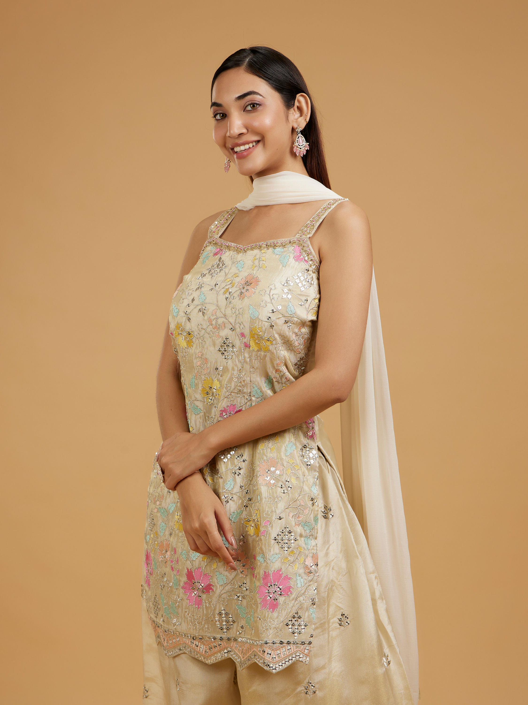 Mohey Women Cream Elegance Palazzo Suit