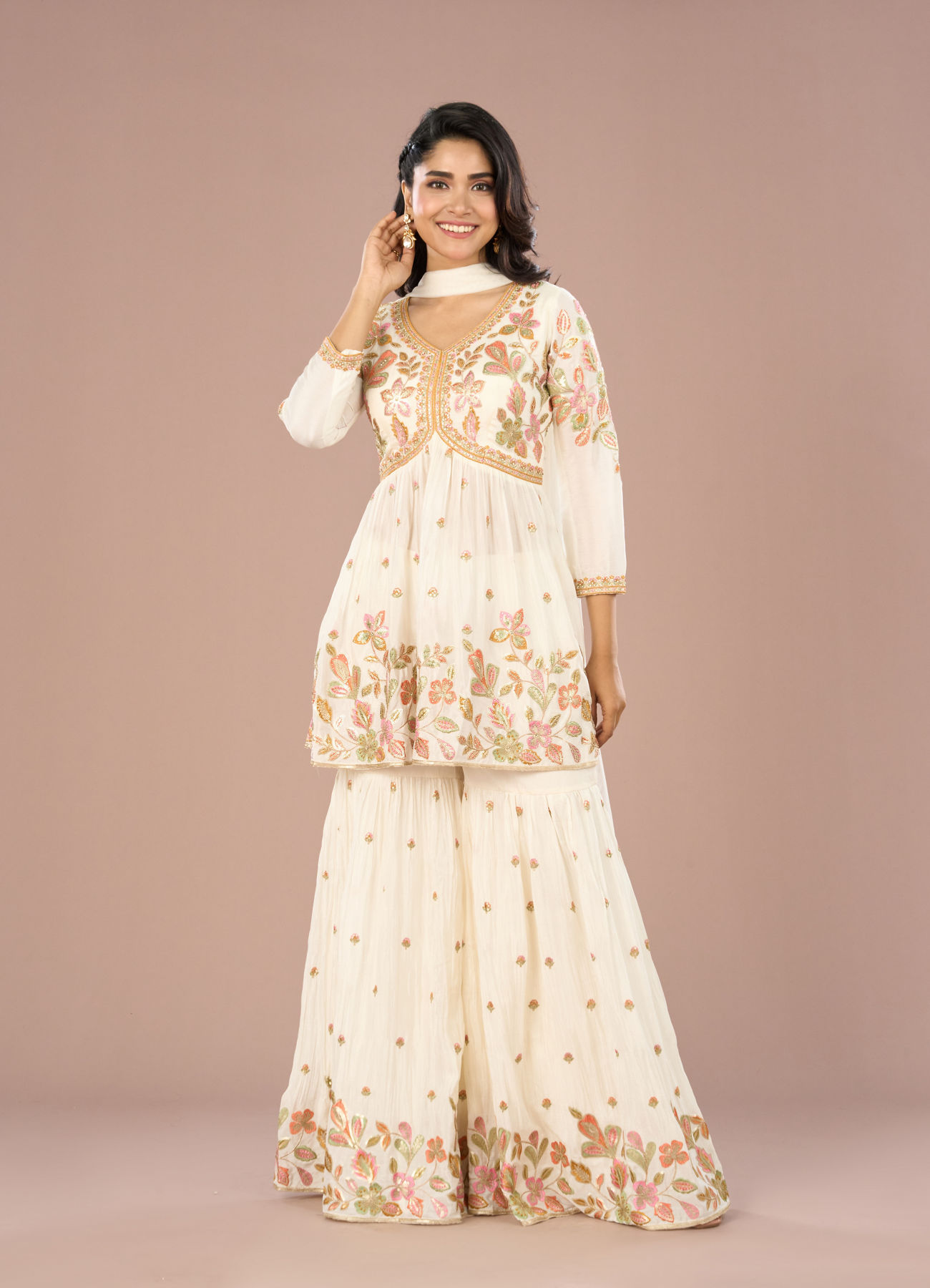 Mohey Women Elegant White Sharara Suit
