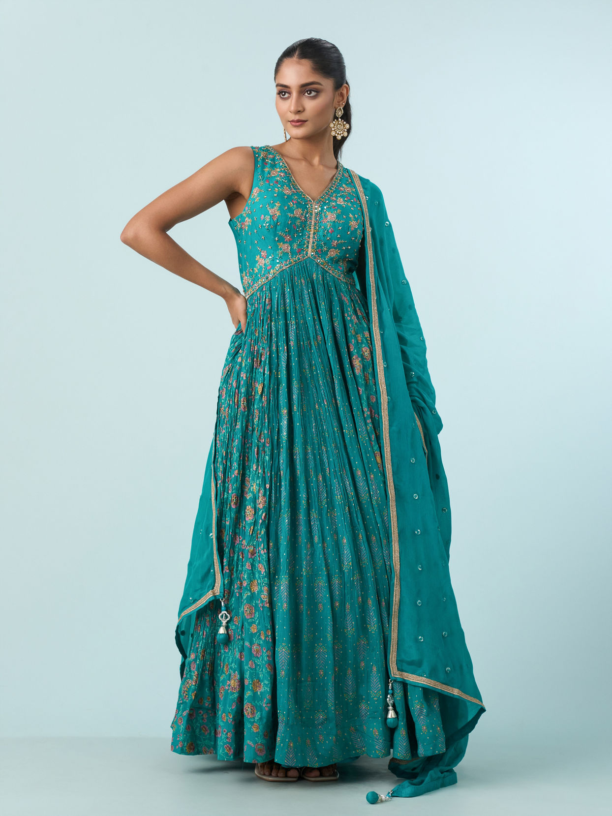 Mohey Women Green Enchantress Anarkali Suit