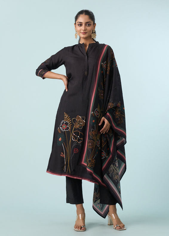 Mohey Women Elegant Black Straight Suits