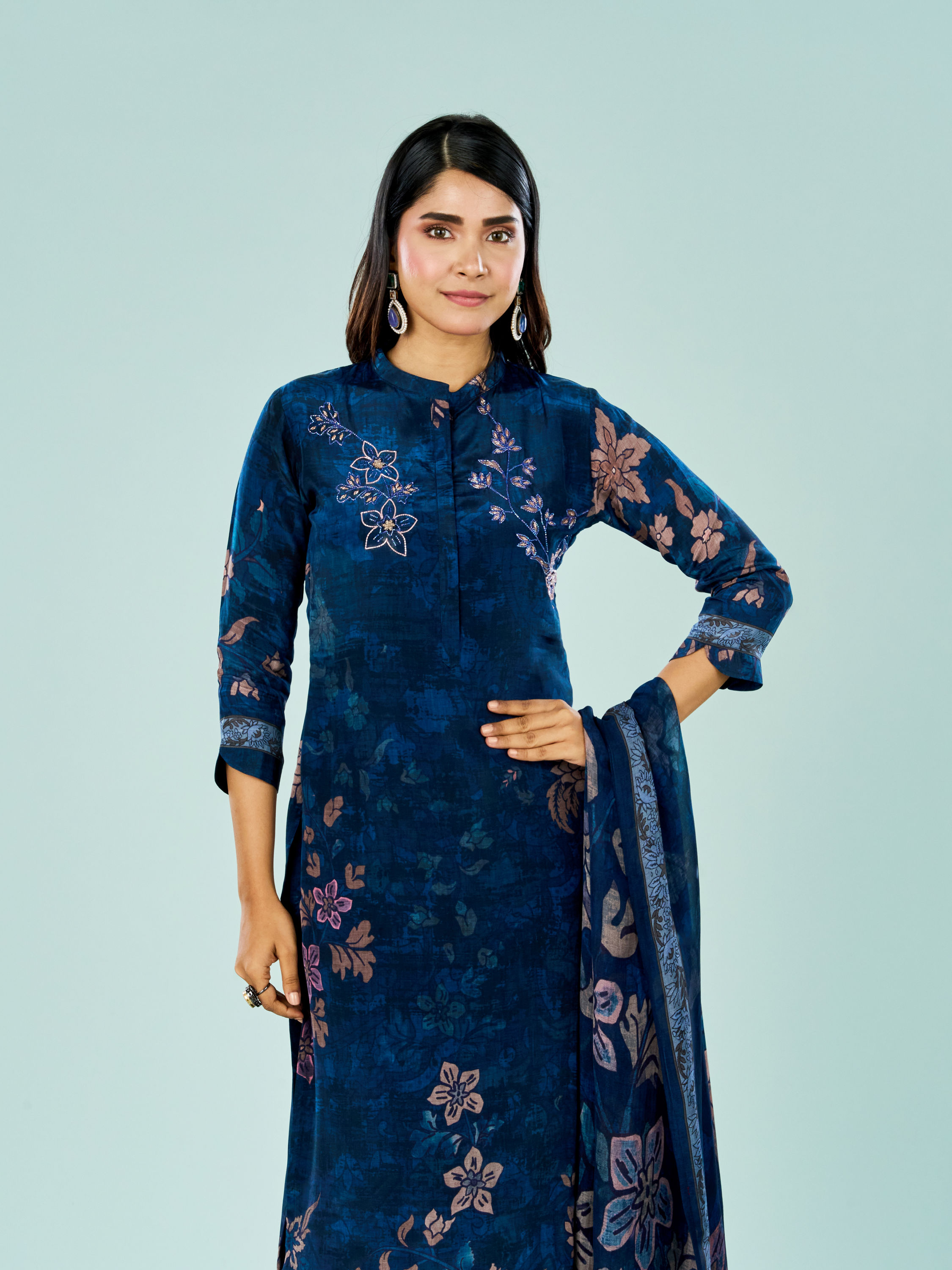 Mohey Women Indigo Blue Rayon Stitched Suit