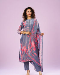 Mohey Women Elegant Indigo Blue Stitched Suit