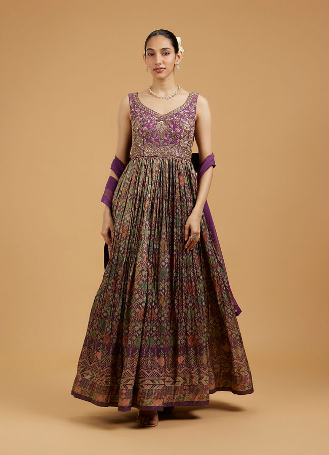 Mohey Women Graceful Purple Stitched Anarkali Suit