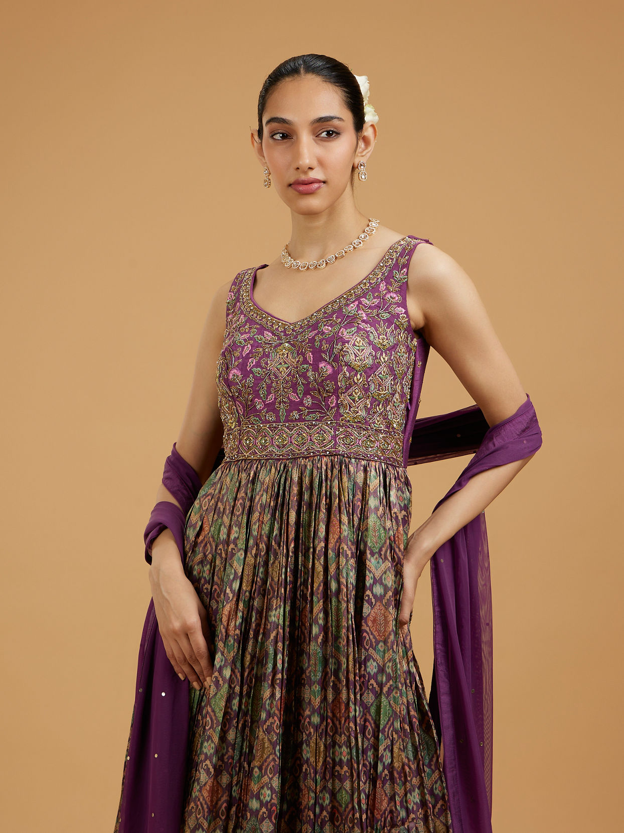 Mohey Women Graceful Purple Stitched Anarkali Suit
