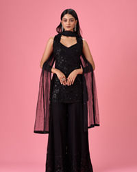 Mohey Women Charming Black Georgette Palazzo Suit