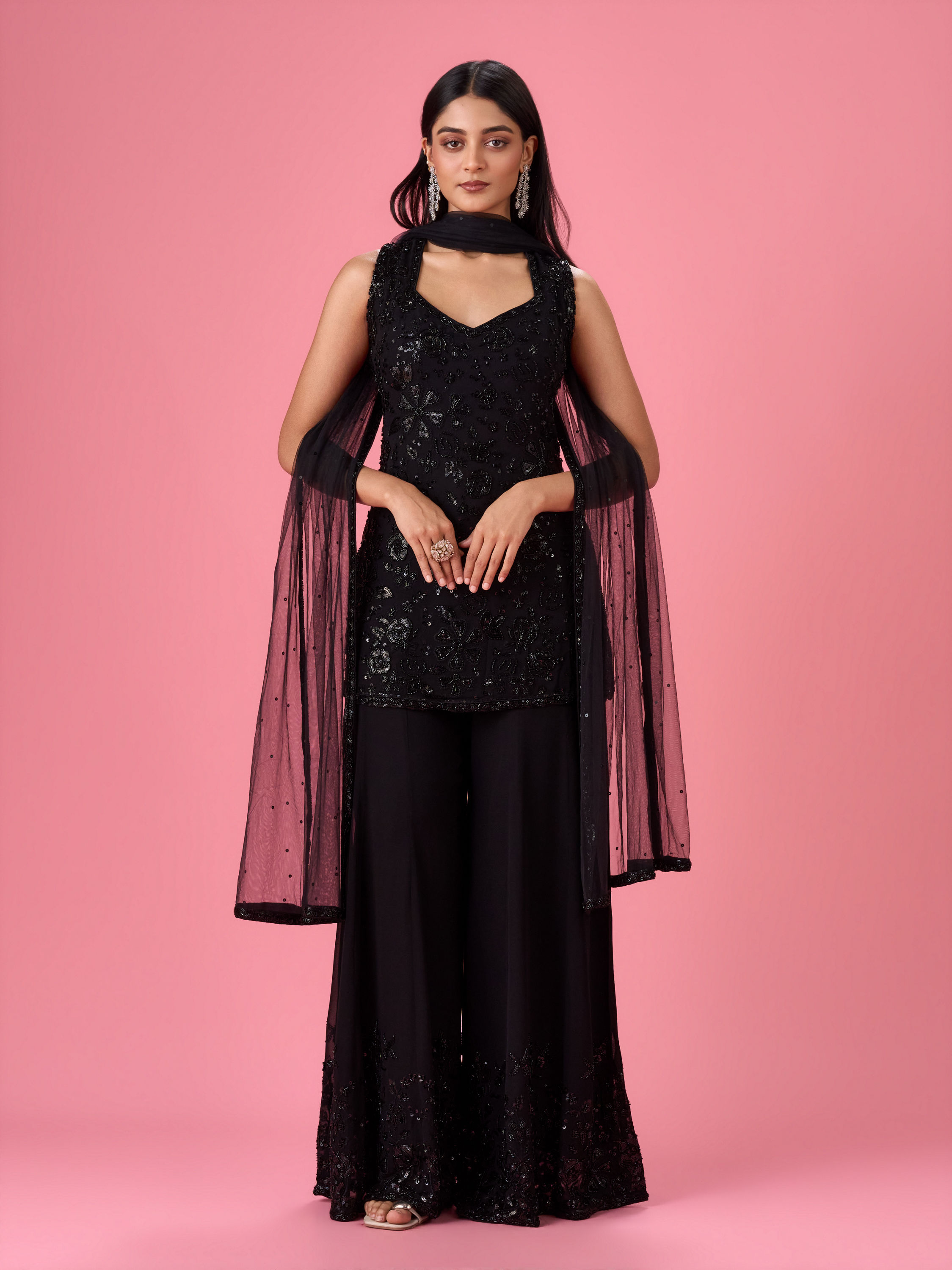 Mohey Women Charming Black Georgette Palazzo Suit
