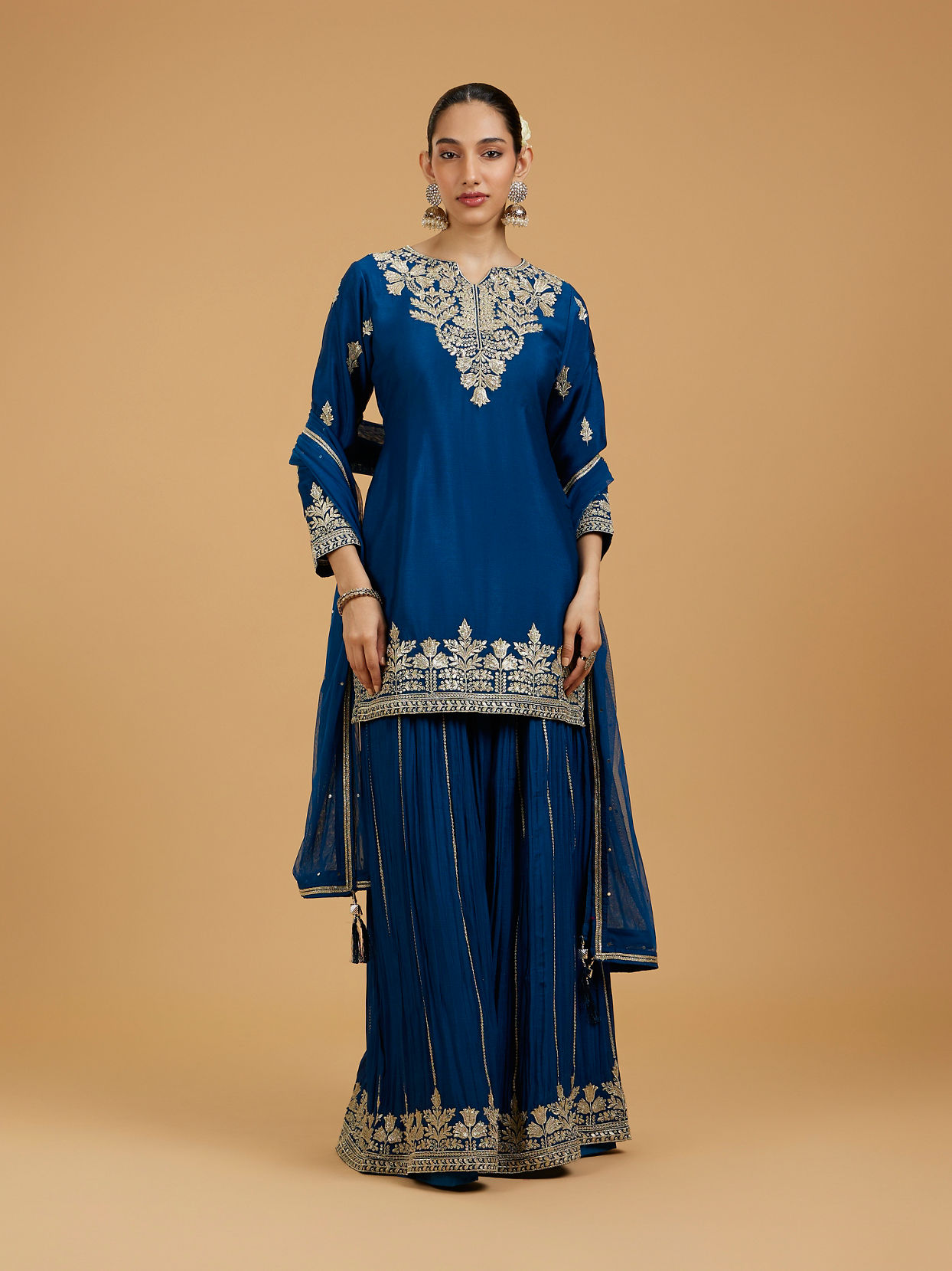Mohey Women Blue Chinon Palazzo Suit