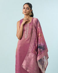 Mohey Women Dusty Pink Elegance Stitched Suit