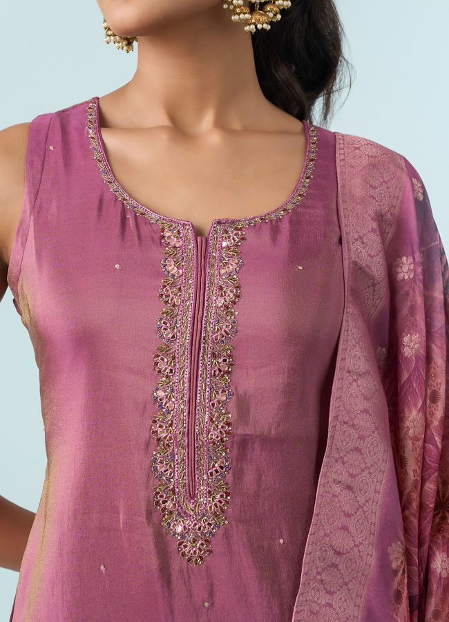 Mohey Women Dusty Pink Elegance Stitched Suit