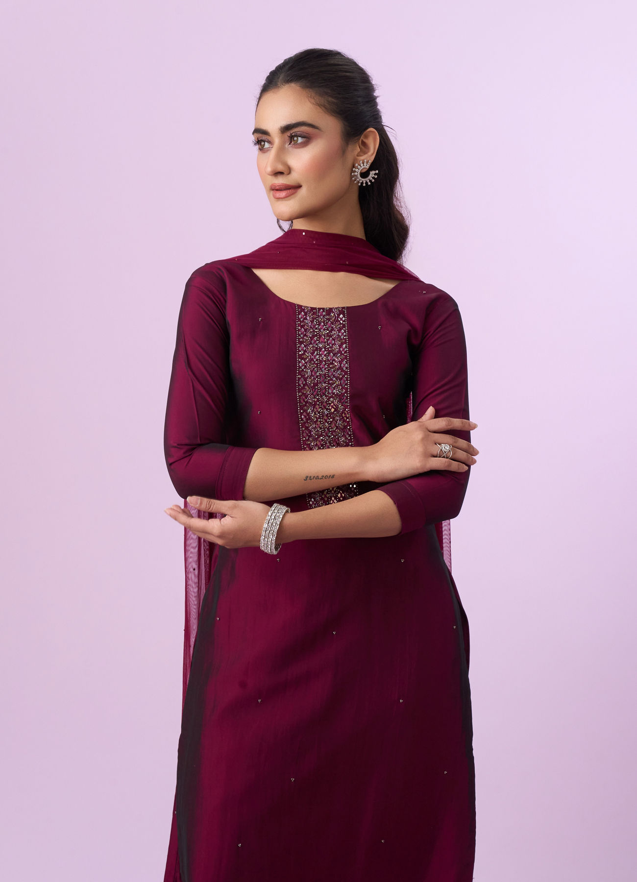 Mohey Women Wine Elegance Straight Suit