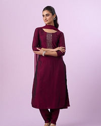 Mohey Women Wine Elegance Straight Suit