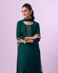 Mohey Women Verdant Green Straight Suit