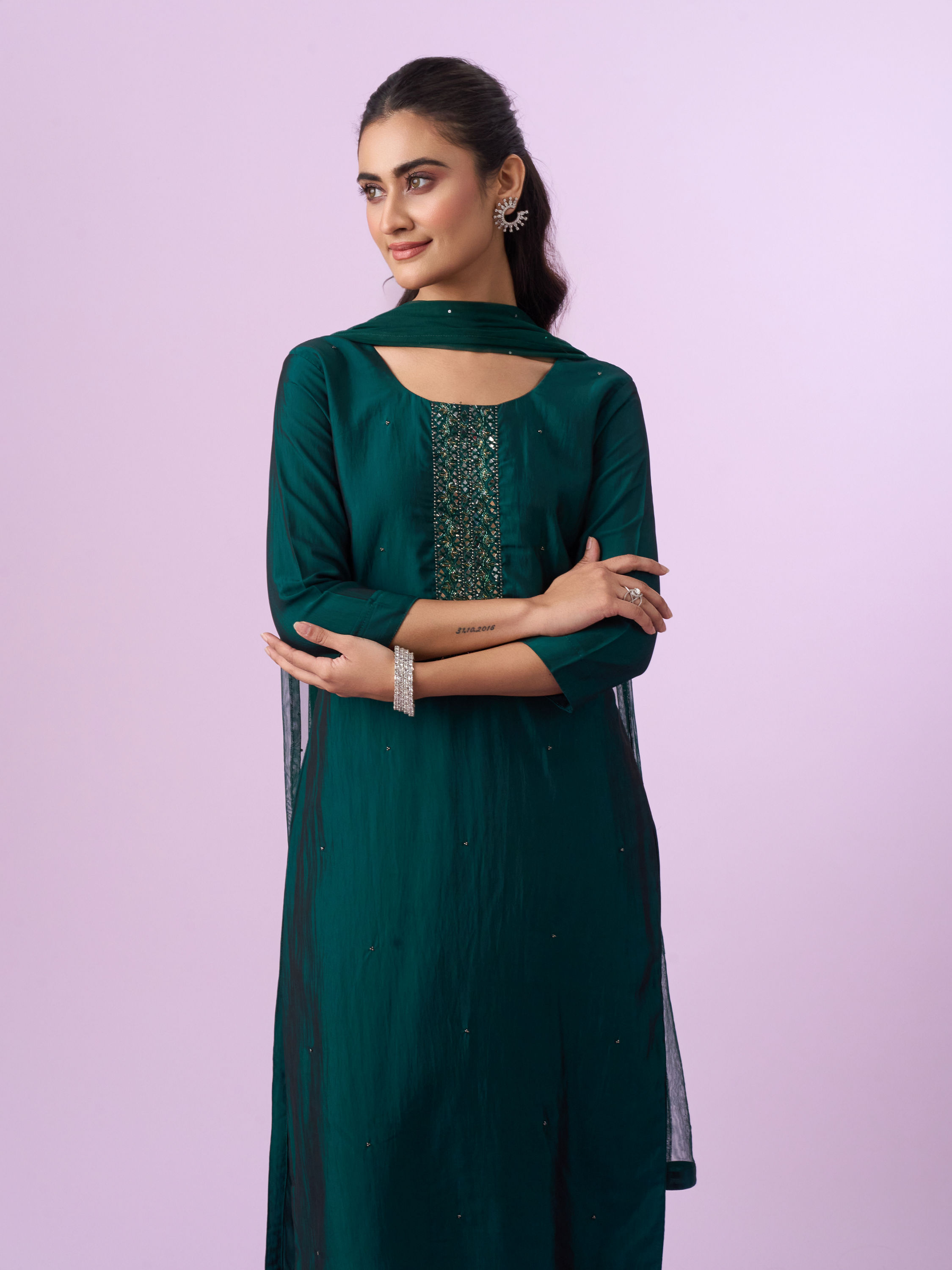 Mohey Women Verdant Green Straight Suit
