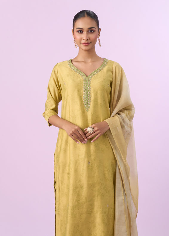 Mohey Women Enchanting Green Straight Suit