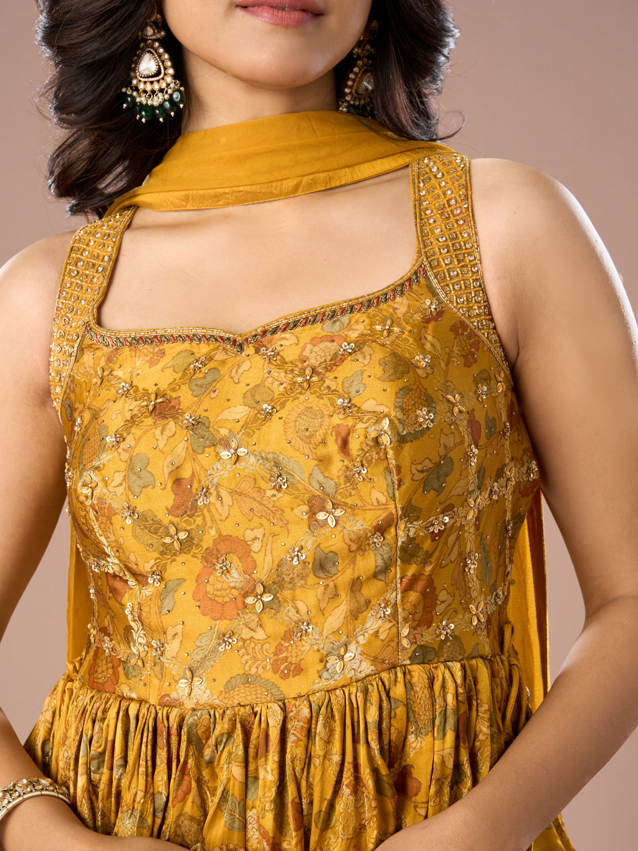 Mohey Women Mustard Georgette Palazzo Suit