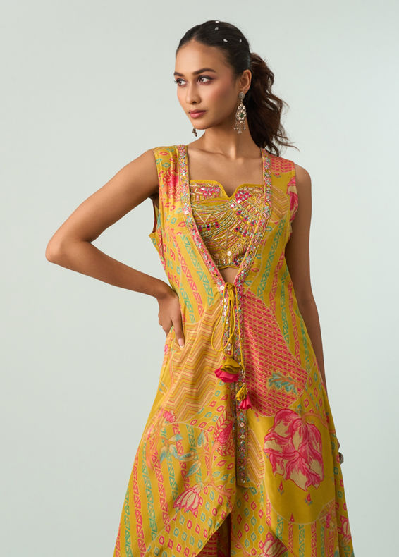 Mohey Women Emerald Elegance Indo Western
