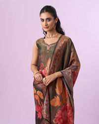 Mohey Women Emerald Splendour Straight Suit